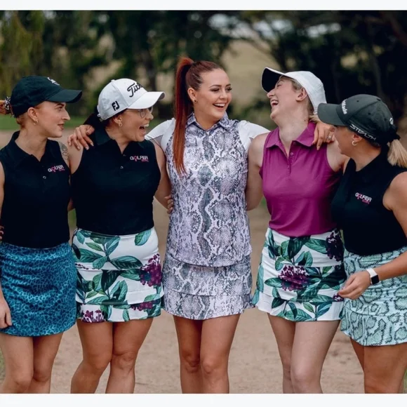 RED BELLY ACTIVE FLORAL ATHLETIC SLEEVELESS TOP WOMENS SIZE LARGE - Picture 2 of 13